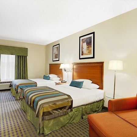 Wingate By Wyndham Atlanta Fairburn Hotel Kültér fotó